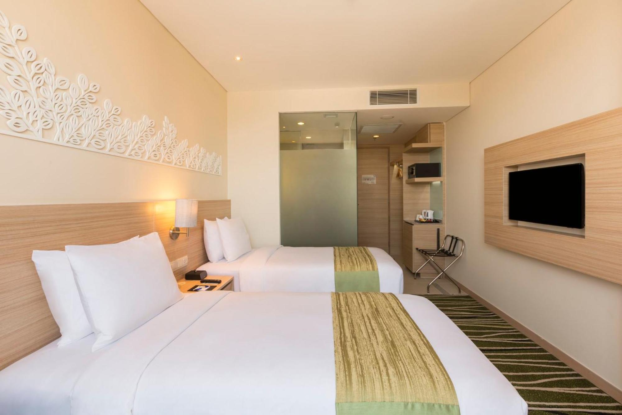 Holiday Inn Express Semarang Simpang Lima By Ihg Kültér fotó